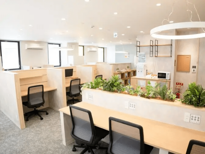 【堺市】レンタルオフィスおすすめ3選!個室・登記の可否やコワーキングとの違い 7 image 186