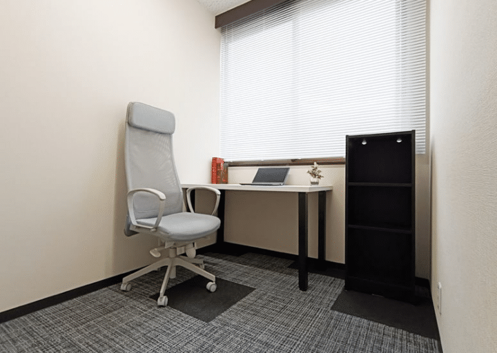 【堺市】レンタルオフィスおすすめ3選!個室・登記の可否やコワーキングとの違い 6 image 188