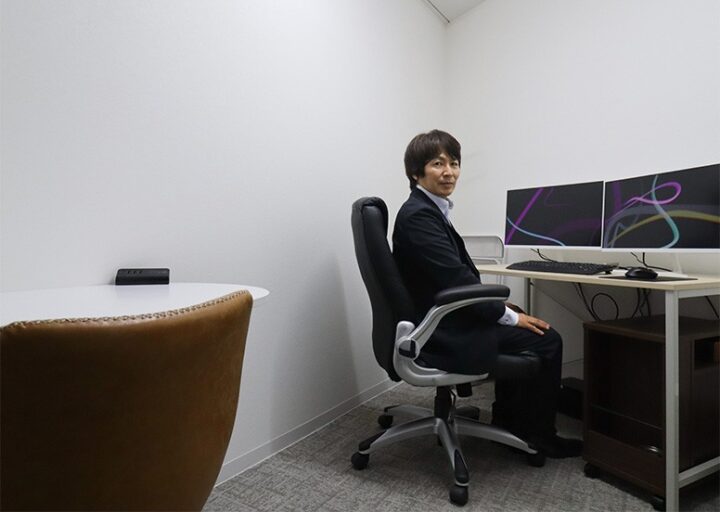 「日常と仕事」を切り替える自分だけの個室空間が事業の後押しに! 25 常岡様部屋前向き